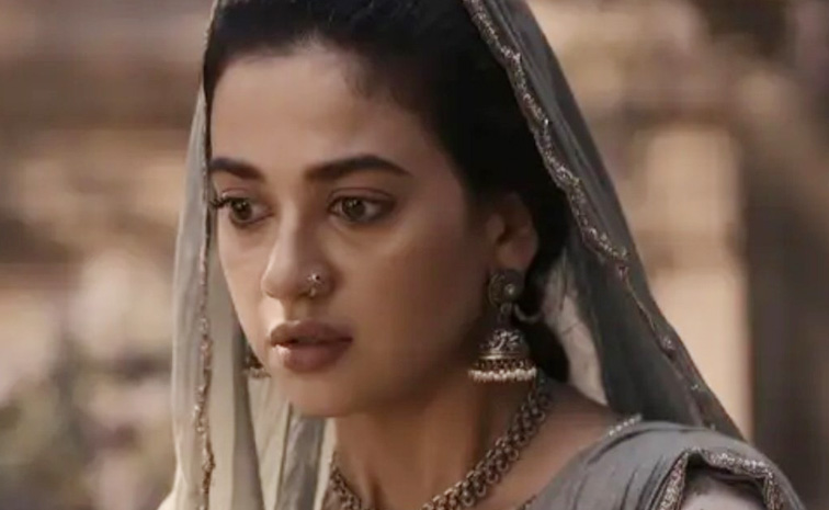 shruti-sharma-heeramandi.jpg