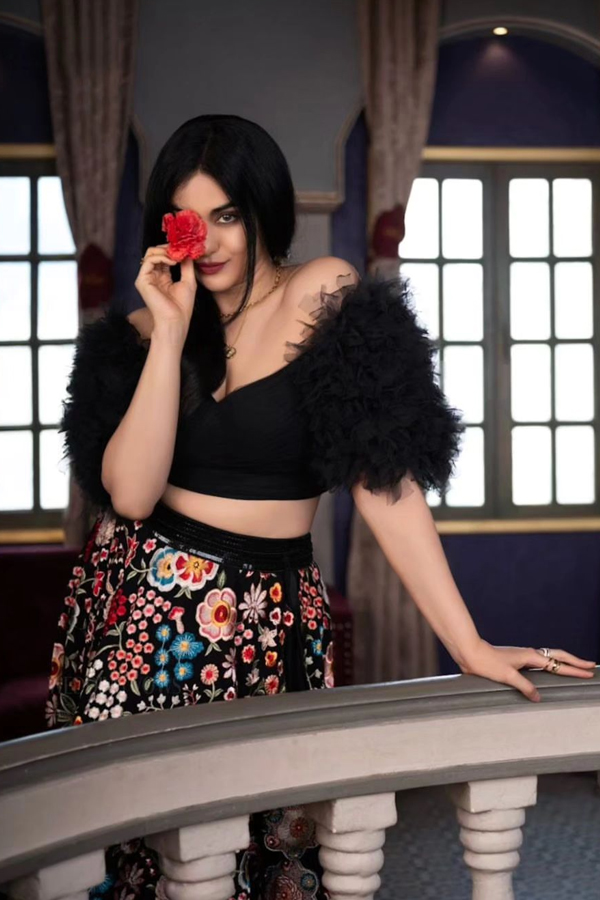 Adah-Sharma-16.jpg 14