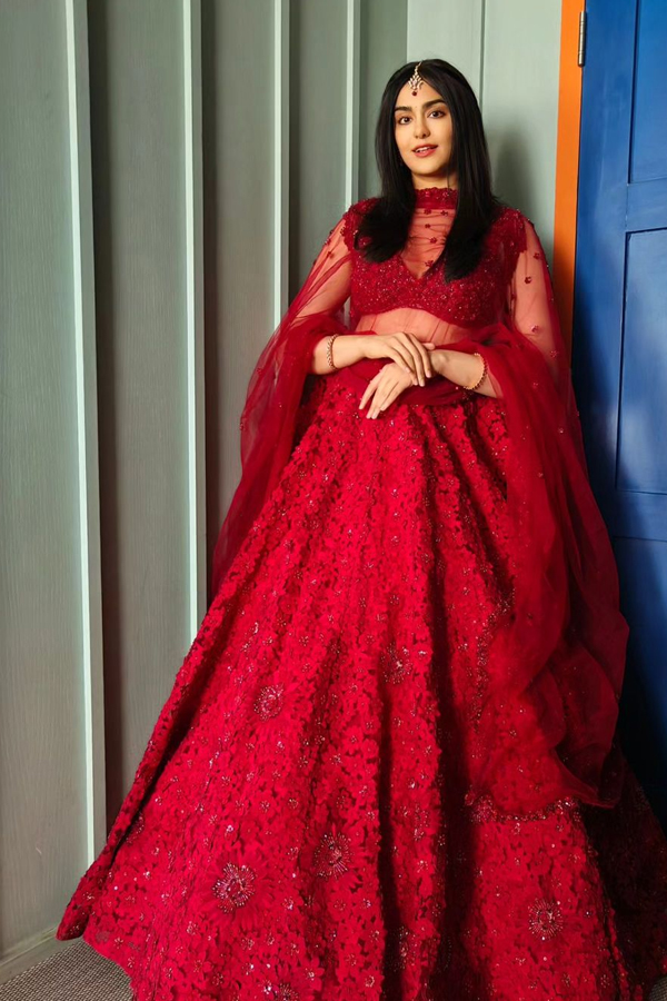 Adah-Sharma-20.jpg 18