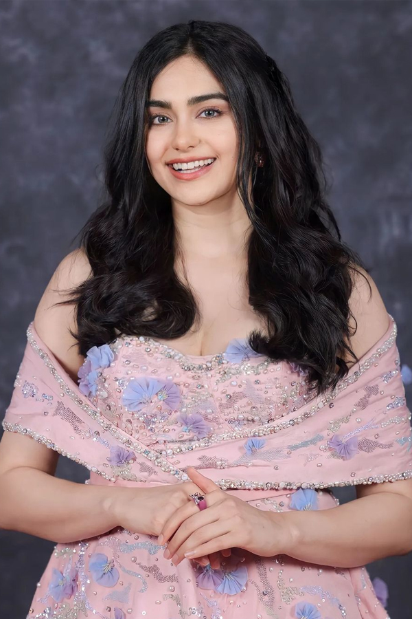 Adah-Sharma-23.jpg 21