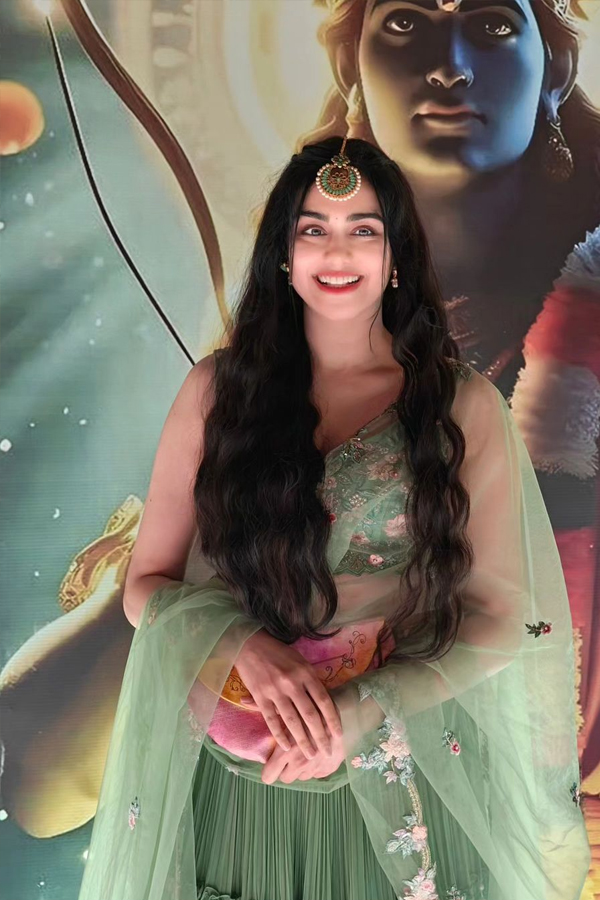 Adah-Sharma-25.jpg 23