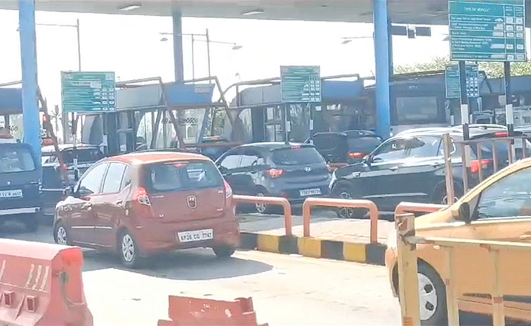 Polls-traffic-jam-1_0.jpg