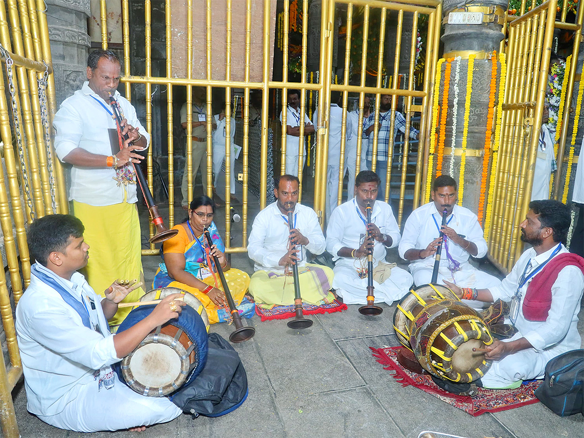 Simhachalam_20temple_20will_20celebrate_20the_20Chandanotsavam_20Photos-8.jpg 8