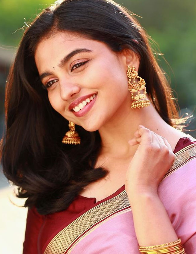 mamitha5.jpg 7