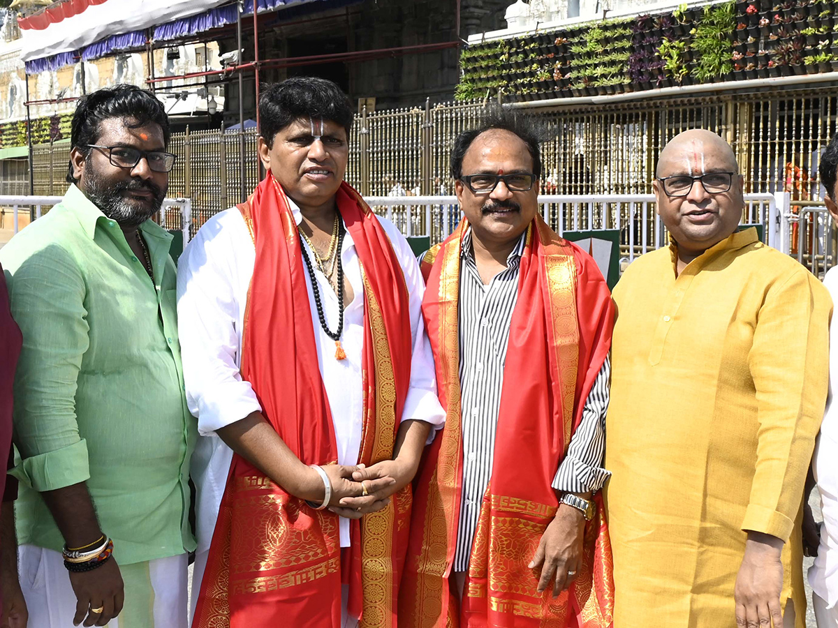 Tirumala_20Temple_20photos-4.jpg 4