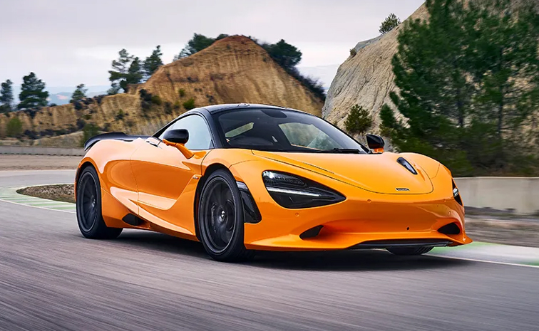 gautam-singhania-mclaren-750s.jpg