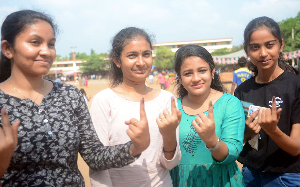 Elections_202024_20First_20Time_20Voters_20In_20AP_20Photos-_20_281_29.jpg 1