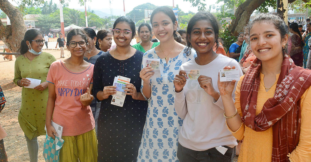 Elections_202024_20First_20Time_20Voters_20In_20AP_20Photos-_20_282_29.jpg 2