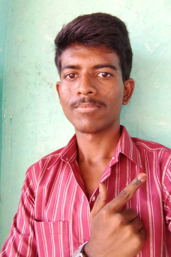 Sakshi-11_0.jpg 11
