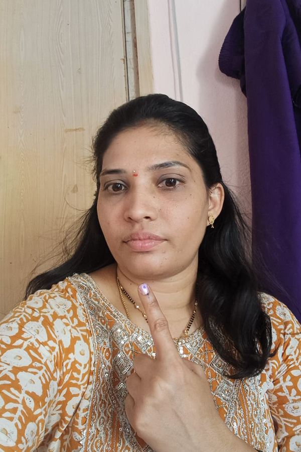 Sakshi-17_0.jpg 16
