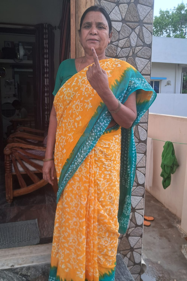 Sakshi-40_1.jpg 45