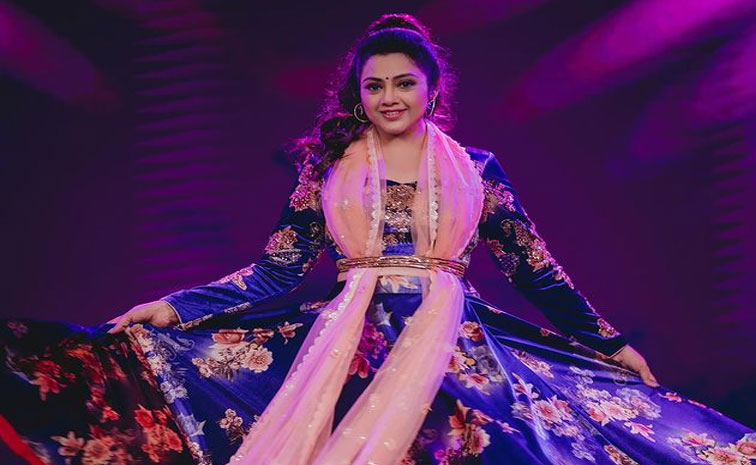 meena-1.jpg