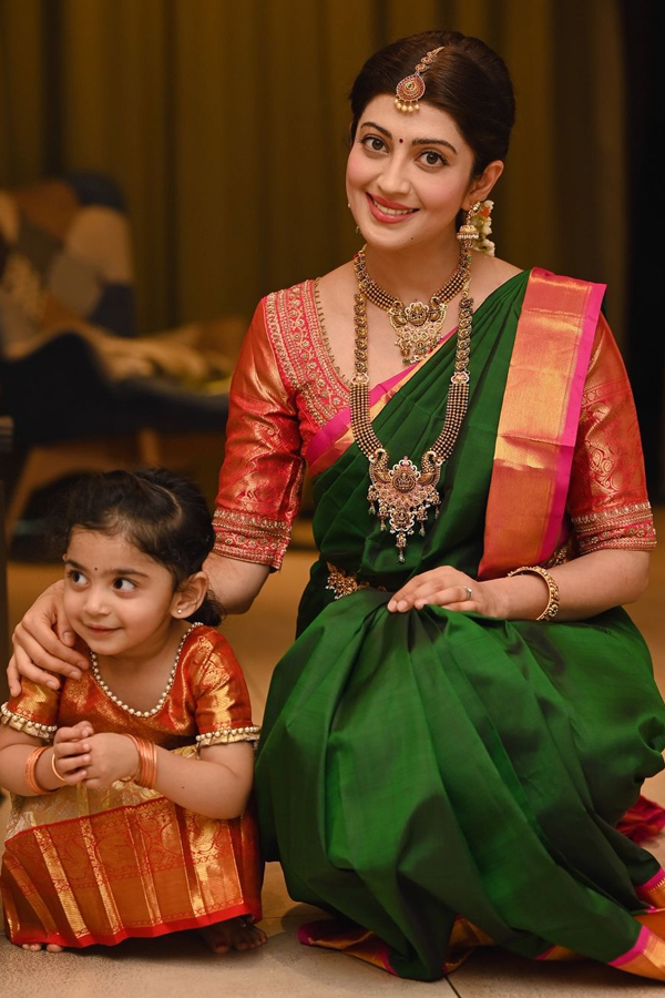 1.Pranita-Subhash.jpg 2