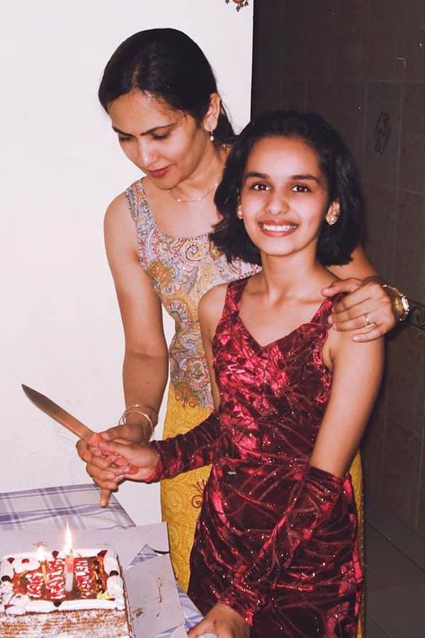 Manushi-Chhillar-4.jpg 5