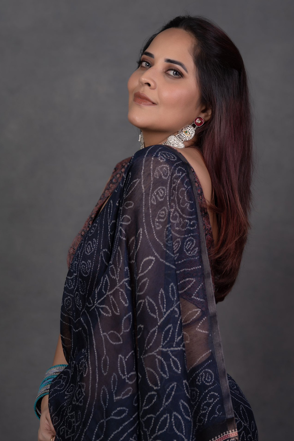 Anasuya-Bharadwaj-15.jpg 16