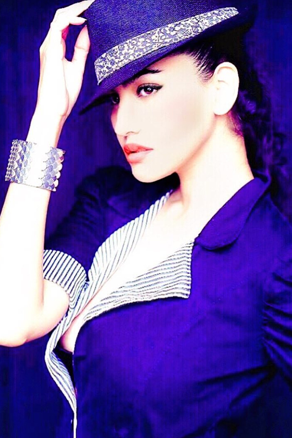 Anjali-Lavania-14.jpg 15