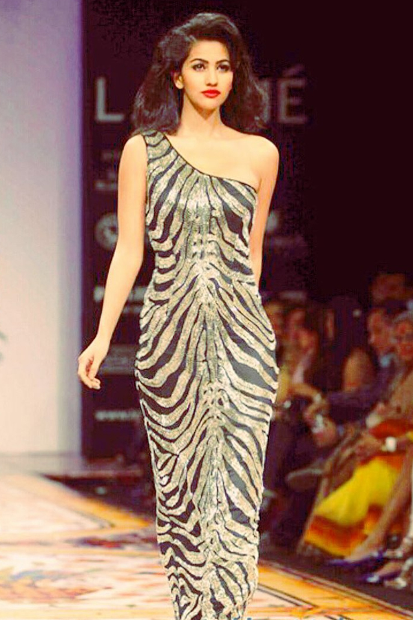 Anjali-Lavania-18.jpg 19