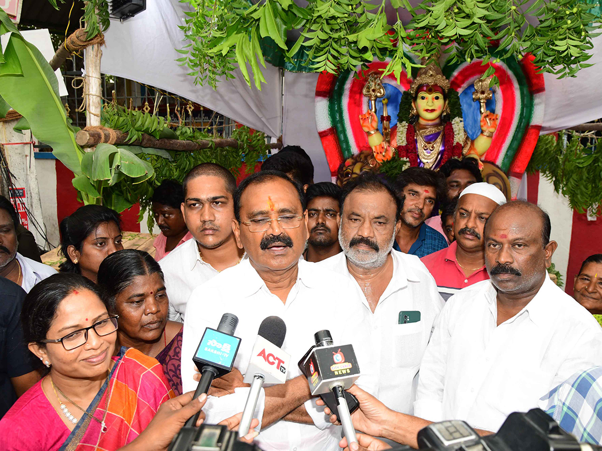 Tirupati_20Gangamma_20Jatara_202024_20Photos-19.jpg 18
