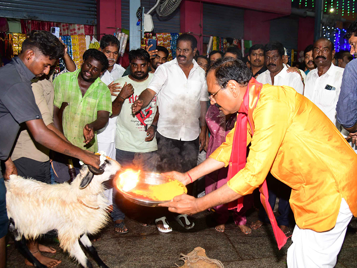 Tirupati_20Gangamma_20Jatara_202024_20Photos-5_0.jpg 5