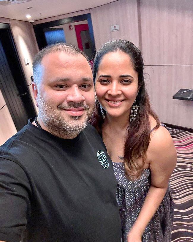 actress_20anasuya_20bharadwaj_20birthday_20celebrations_20photos-_20_283_29.jpg 3