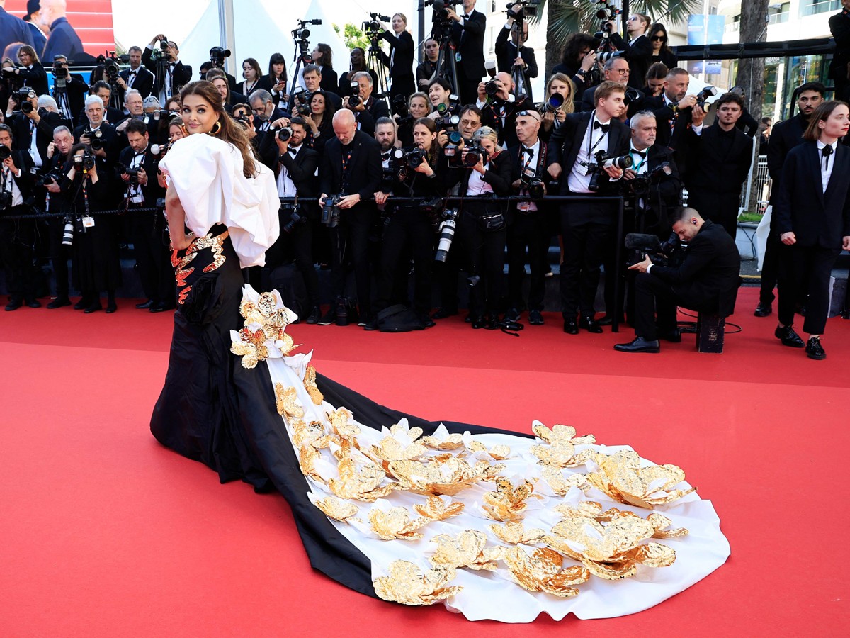 Aishwarya-Rai-Cannes-2024-10.jpg 13