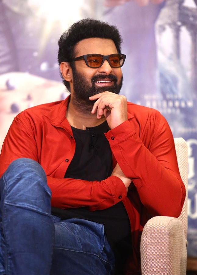 Prabhas_20teases_20fans_20with_20cryptic_20message_20on_20Instagram_20Photos-_20_282_29.jpg 2