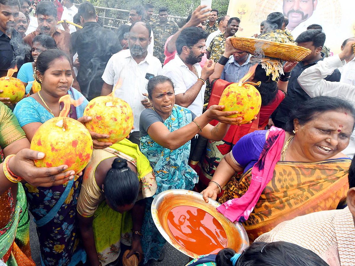 Tirupati_20Tataiahgunta_20Gangamma_20Jatara_202024_20Photos-19.jpg 18