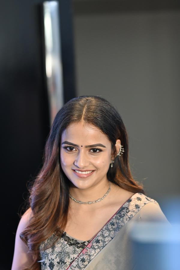 Vaishnavi-Chaitanya-12.jpg 13