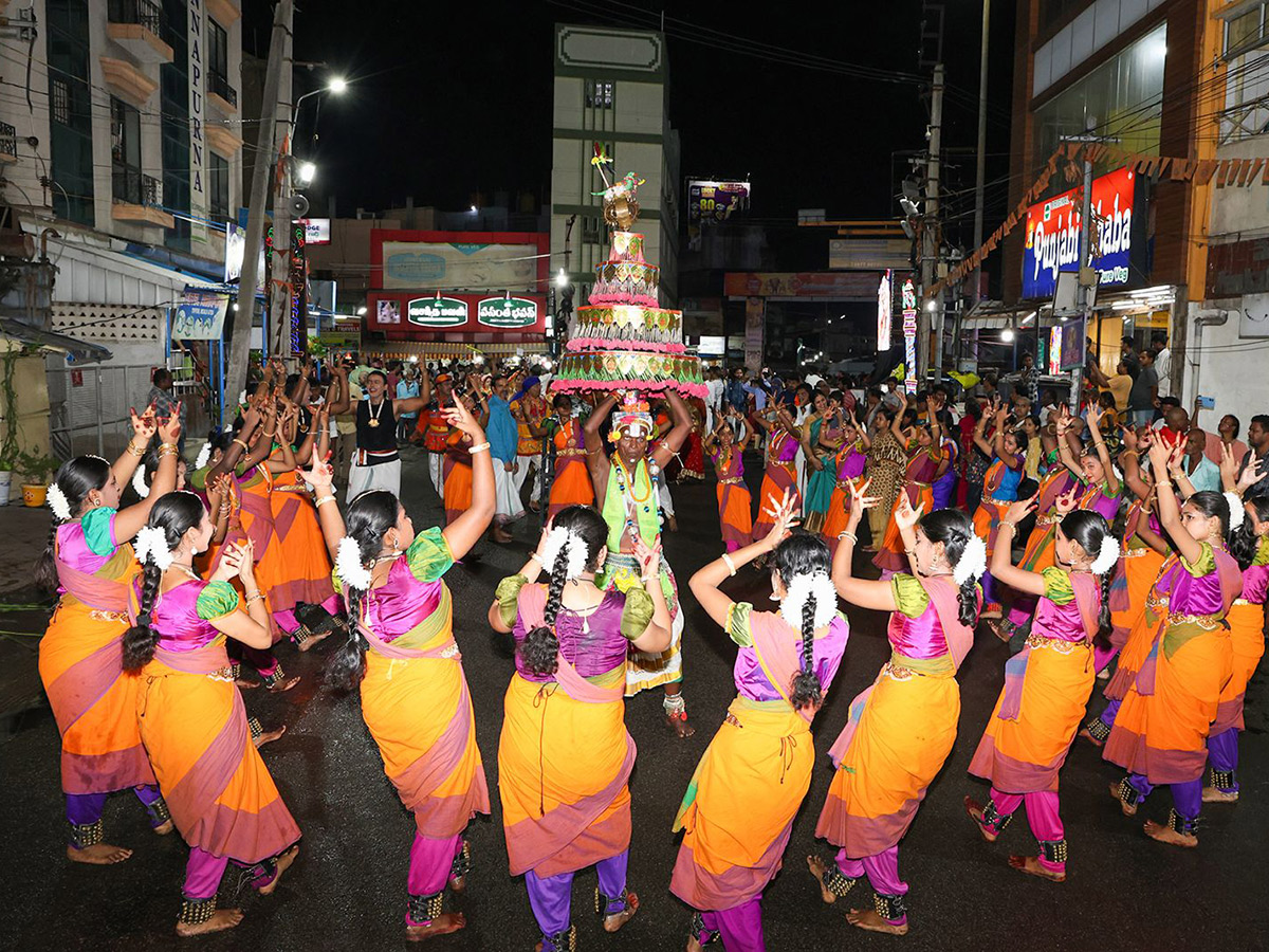 Padmavathi_20Parinayothsavam_20at_20Tirumala_20Photos-8.jpg 8