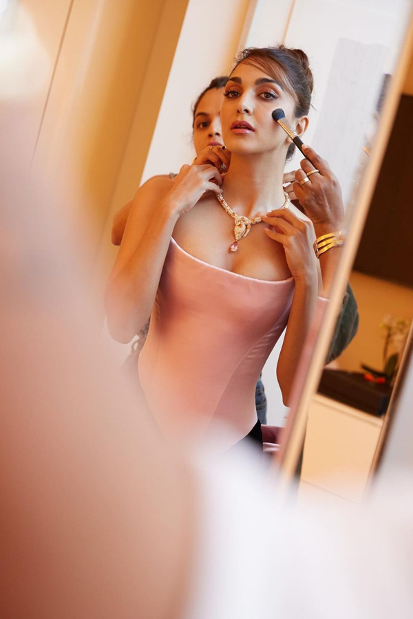 Kiara-Advani-5.jpg 6