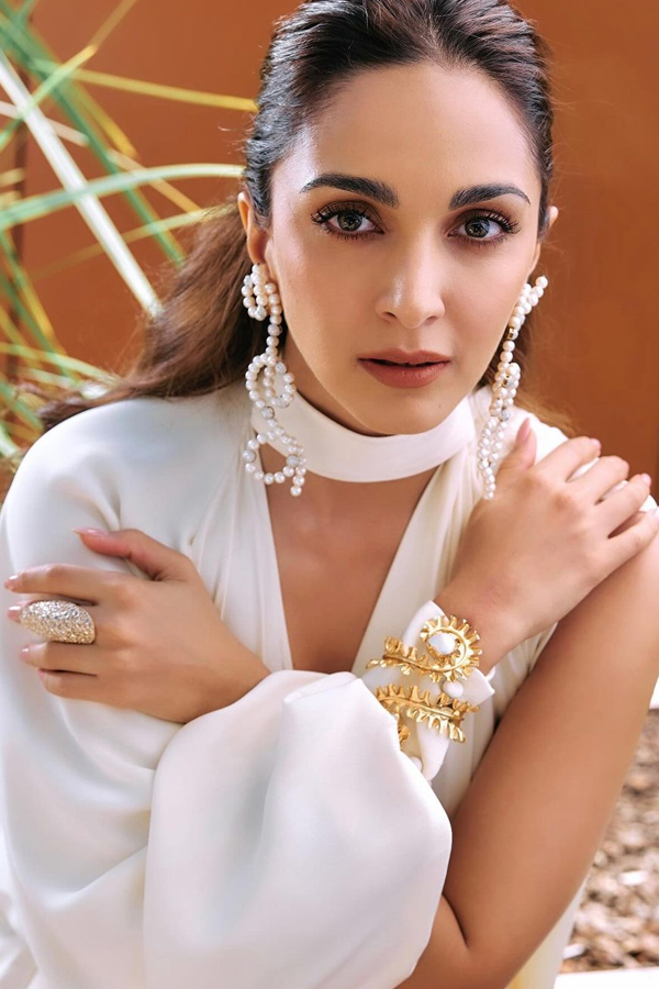 Kiara-Advani-8.jpg 9