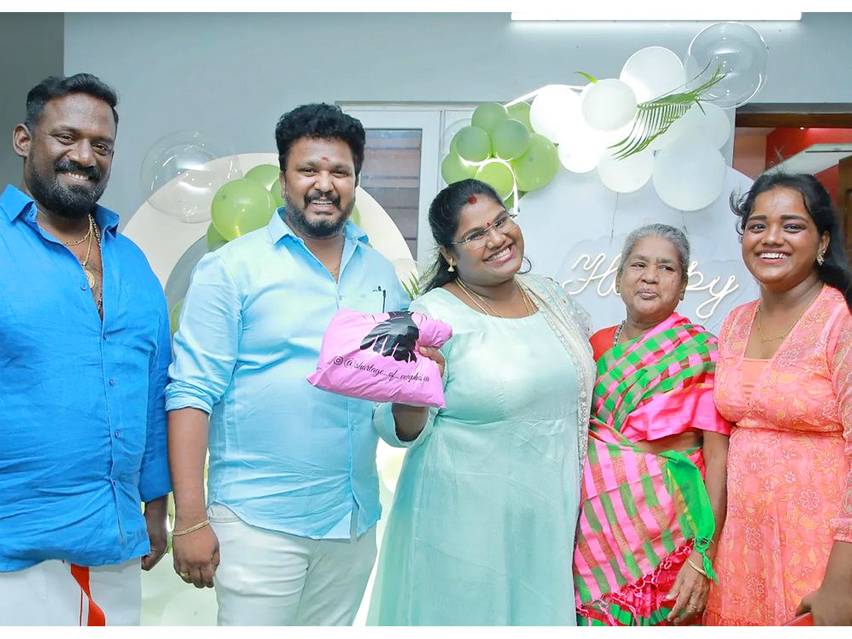 Robo_20Shankar_20daughters_20birthday_20celebration_20Photos_20_285_29.jpg 6