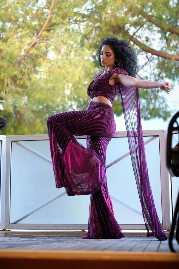 Sobhita-Dhulipala-7.jpg 21