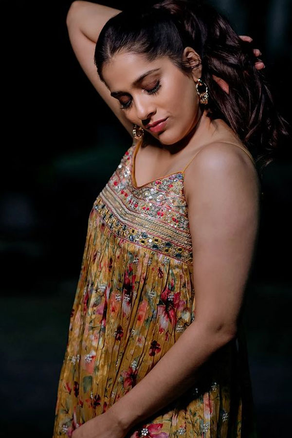 rashmi6.jpg 6