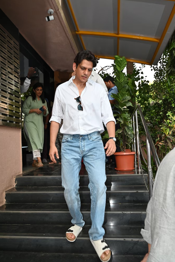 10.Vijay-Varma.jpg 10