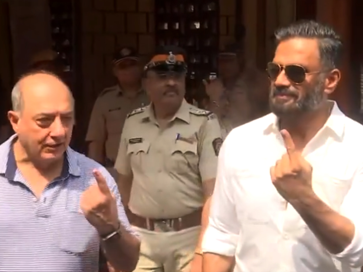 16.Sunil-Shetty.jpg 20