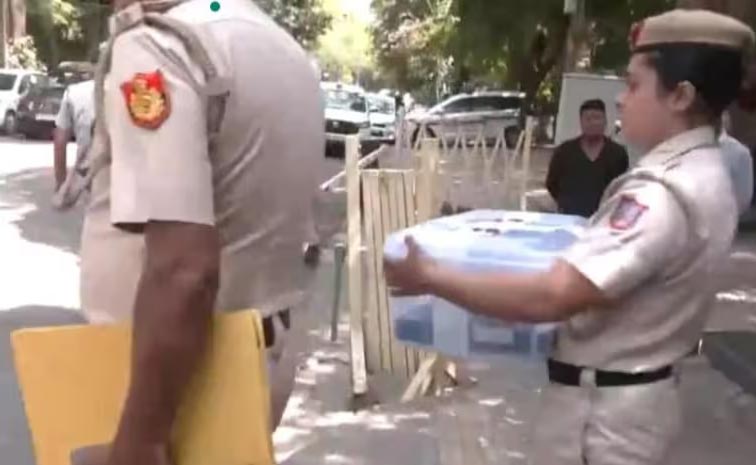 delhi-police_0.jpg