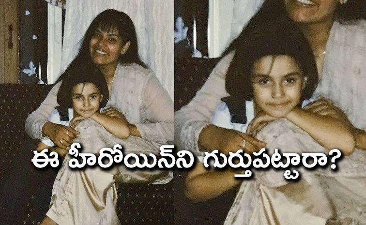 hansika.jpg