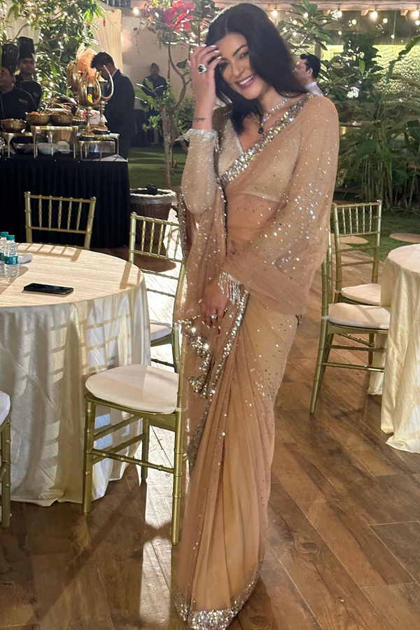 Sushmita-Sen-14_1.jpg 14