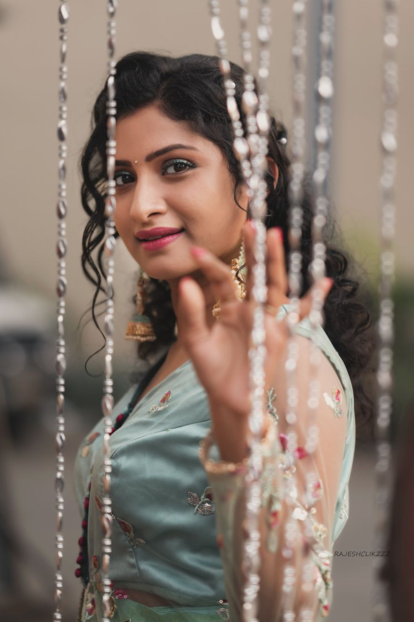 Vishnu-Priya_Siddhardh-Varma-12.jpg 13