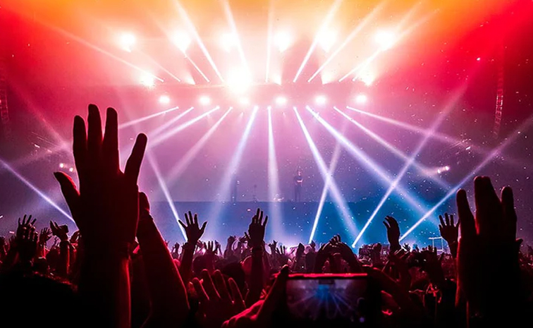 raveparty.jpg
