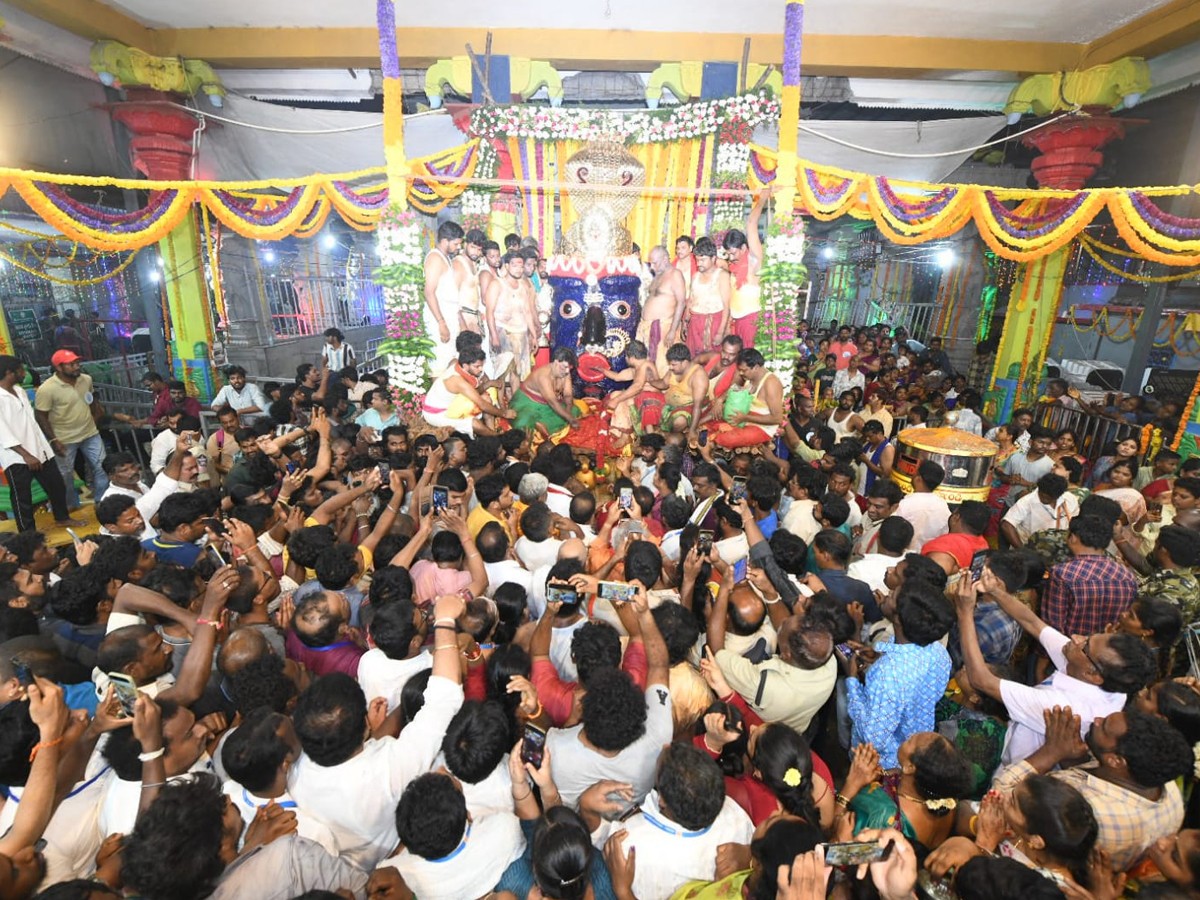 Gangamma-Jatara-24.jpg 24