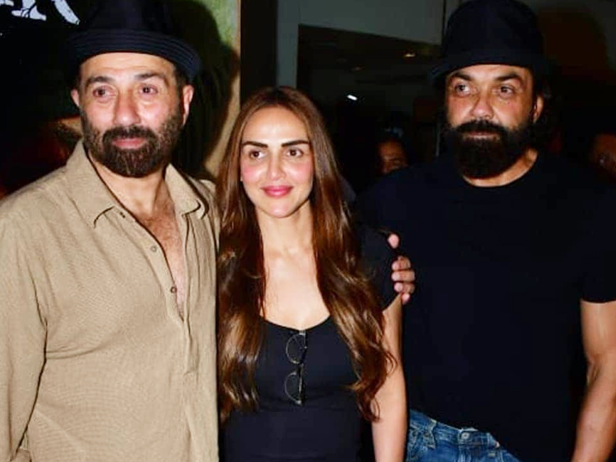 8.Deol-Brothers.jpg 9