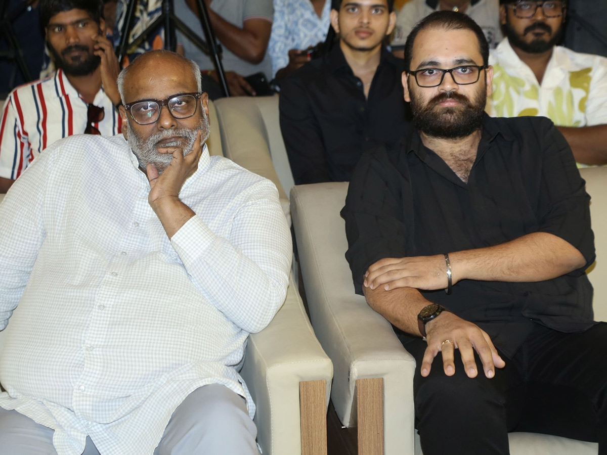Love_20Me_20Movie_20Pre_20Release_20Function_20Photos-22.jpg 19