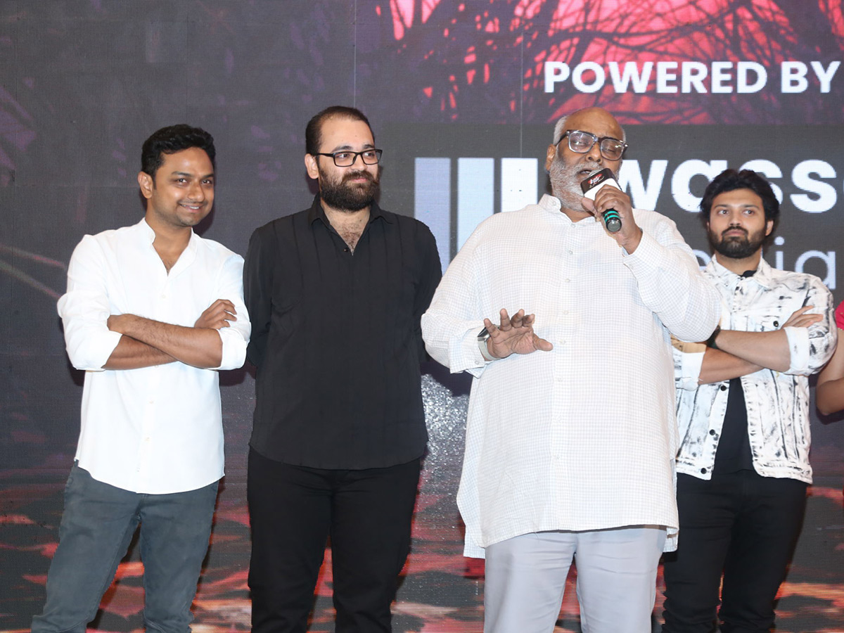 Love_20Me_20Movie_20Pre_20Release_20Function_20Photos-27.jpg 24