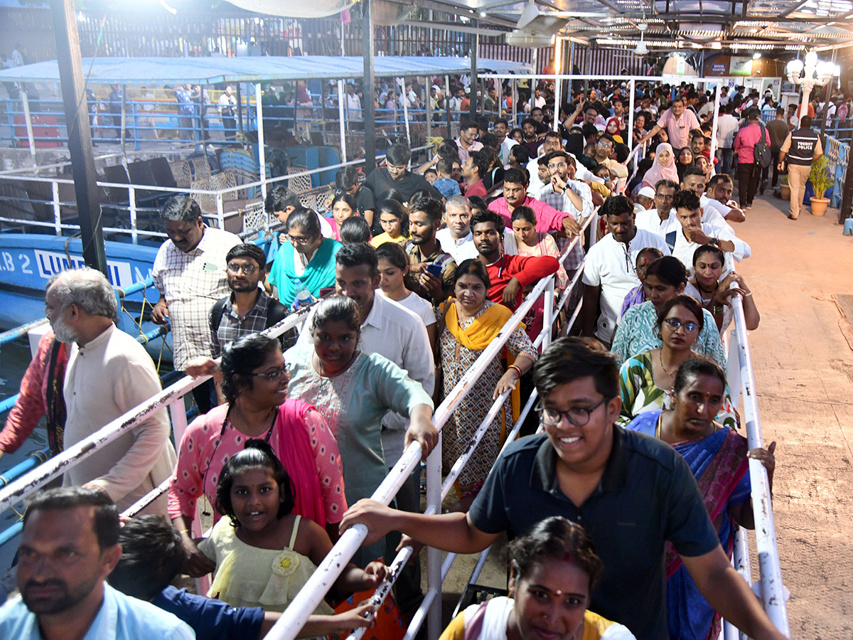 buddha_20purnima_20celebration_20in_20hyderabad-11.jpg 11