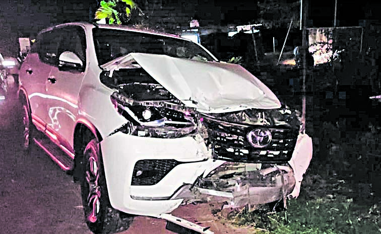 car_1.jpg