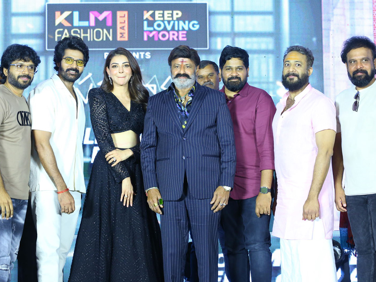 Kajal_20Aggarwal_20Satyabhama_20Trailer_20launch_20event_20Photos-_20_285_29.jpg 5