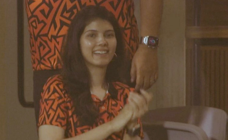 Kavya_20Maran_20happy_20moments_20Photos_20_283_29.jpg 3