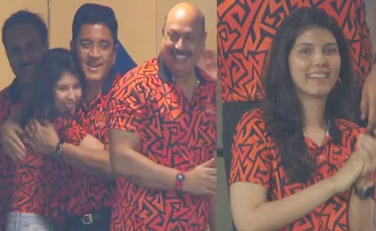 kavyamaran.jpg